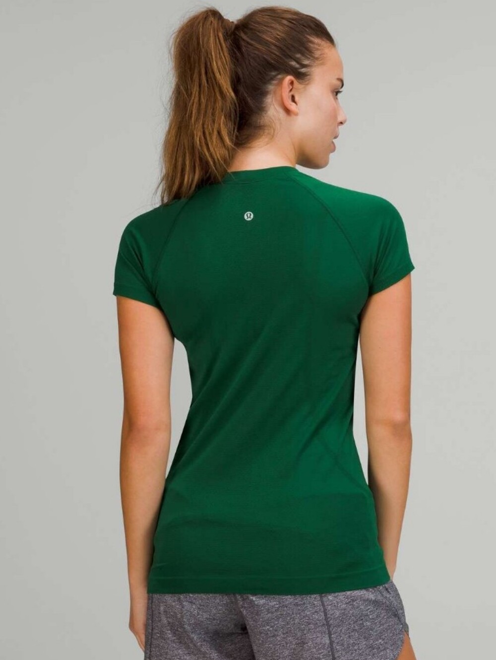 Lululemon Swiftly Tech 2.0 Hip Length Short Sleeve Green Size 12 - Picture 4 of 16